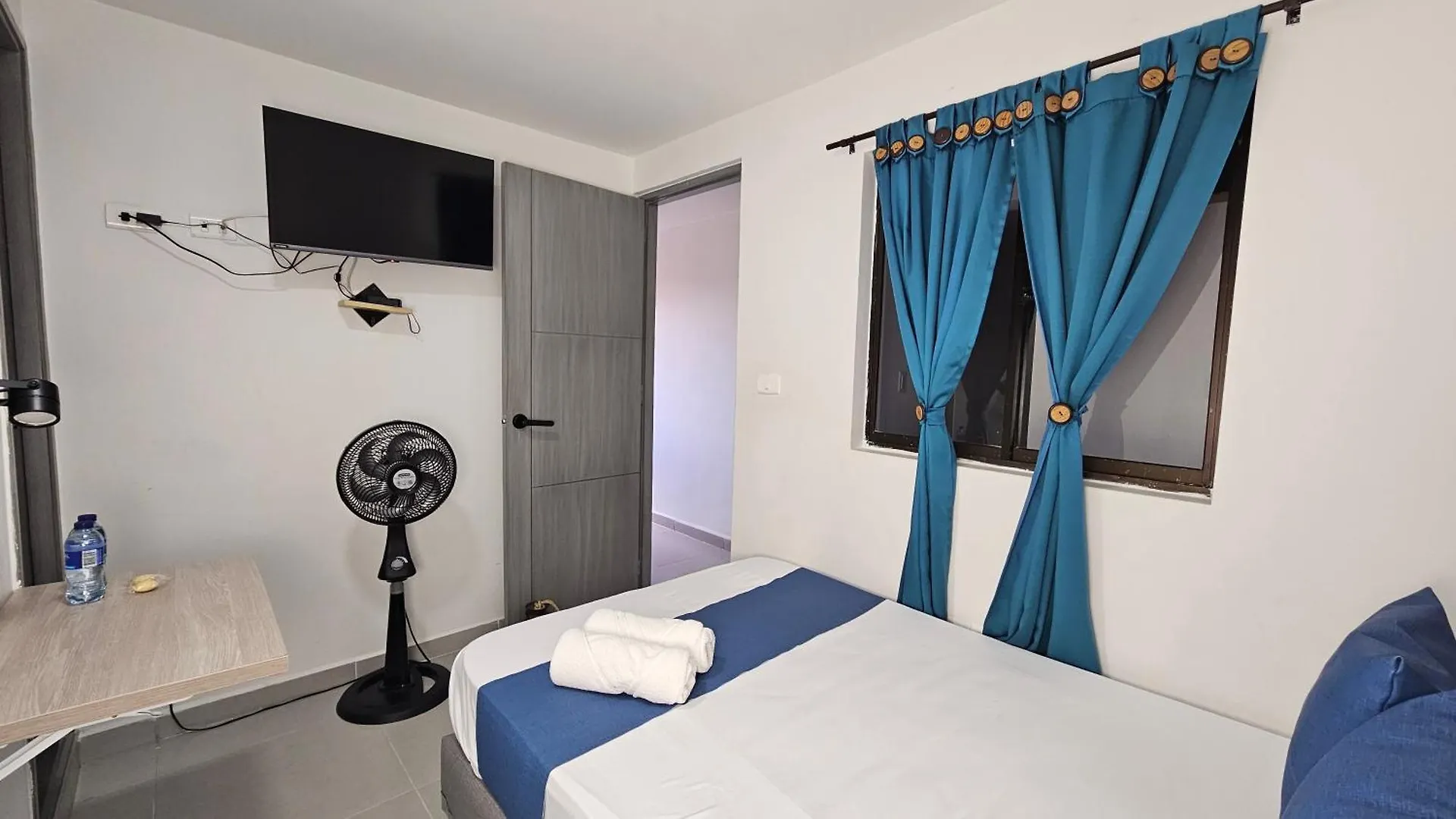 Andaliving Campo Valdes Hospedaje Medellin Guest house