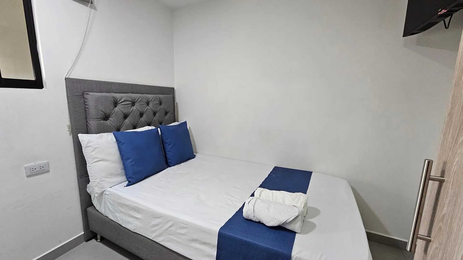 Guest house Andaliving Campo Valdes Hospedaje Medellin