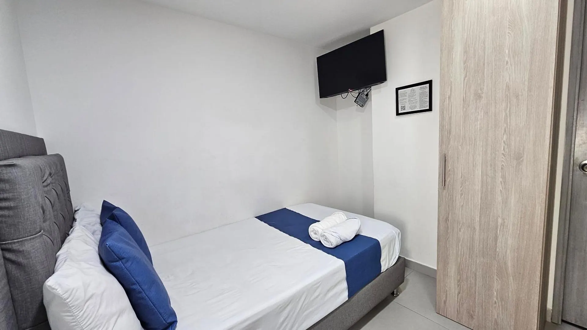 Andaliving Campo Valdes Hospedaje Medellin Guest house