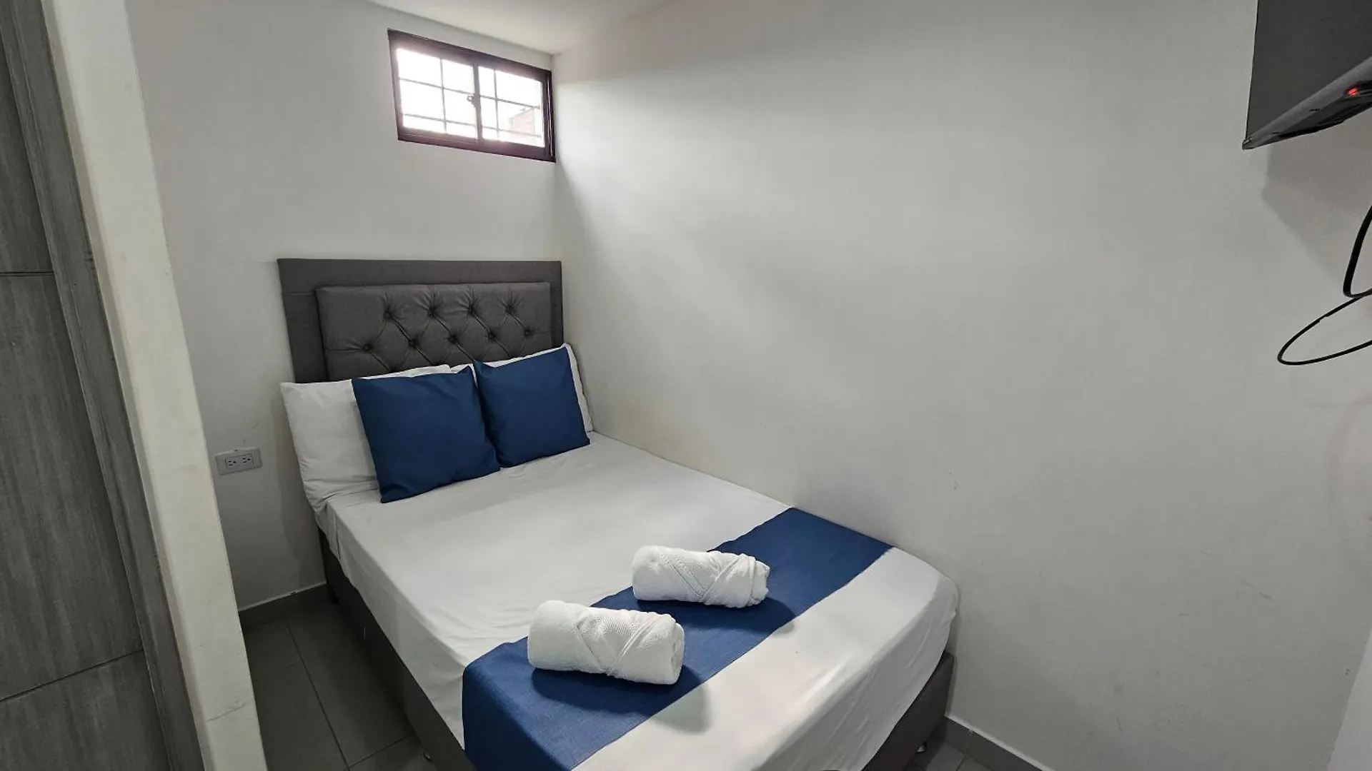 Guest house Andaliving Campo Valdes Hospedaje Medellin