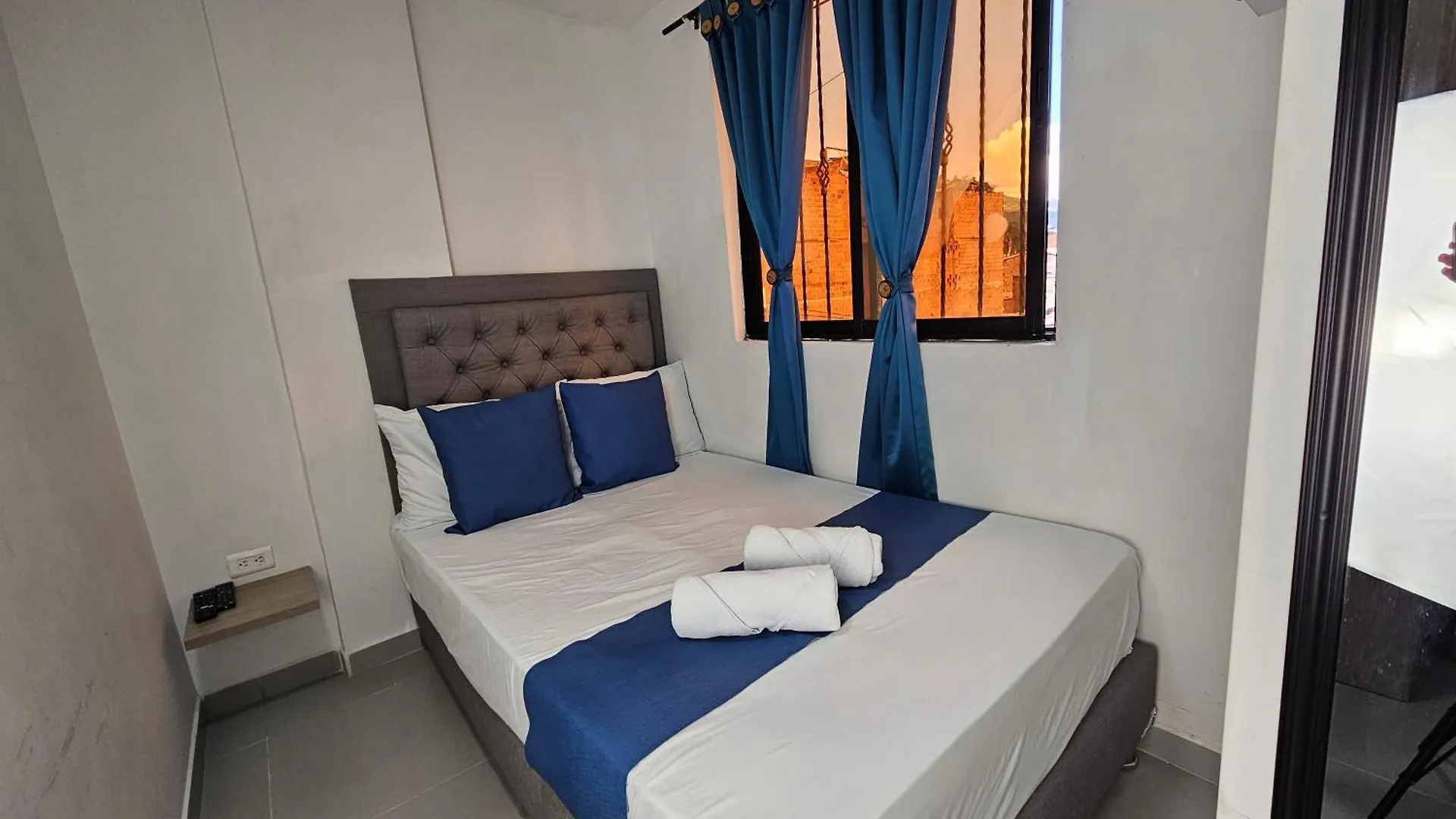 Guest house Andaliving Campo Valdes Hospedaje Medellin
